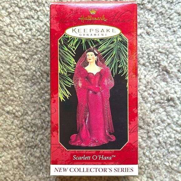 Hallmark Keepsake Ornament: Scarlett O’Hara - Picture 3 of 9
